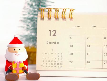 サンタと１２月カレンダー クリスマス,サンタクロース,カレンダーの写真素材