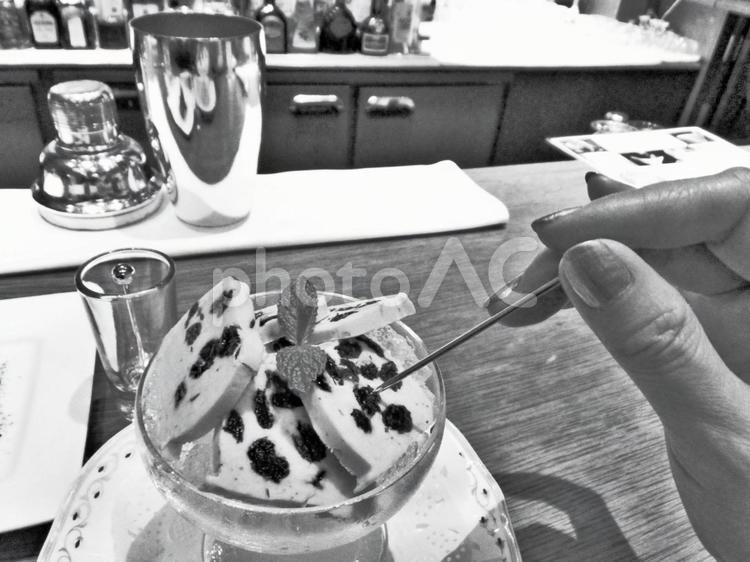 バーの風景４ レーズンバター,バー,ホテルの写真素材