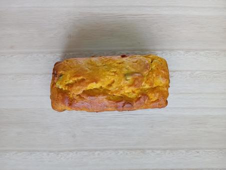 手作りのかぼちゃパウンドケーキ 手作りのかぼちゃパウンドケーキ かぼちゃパウンドケーキ,パウンドケーキ,ケーキの写真素材