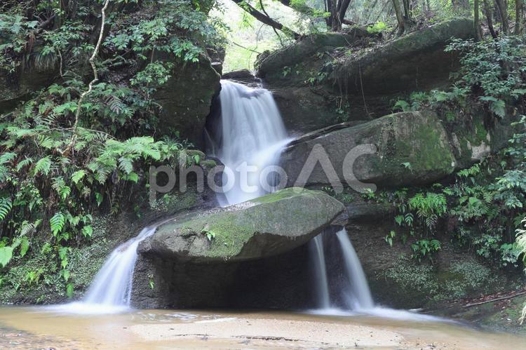 伊賀忍者の里の滝 自然,風景,癒しの写真素材