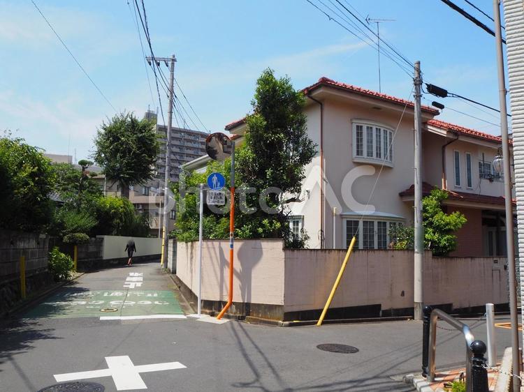 狛江の街並み（東京都・狛江市） 東和泉,狛江市,街並みの写真素材
