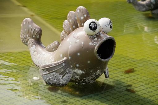 佐賀 干潟よか公園ムツゴロウ型噴水6の写真