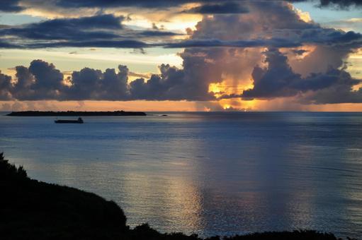沖縄の夕暮れ11 沖縄の夕暮れ11の写真