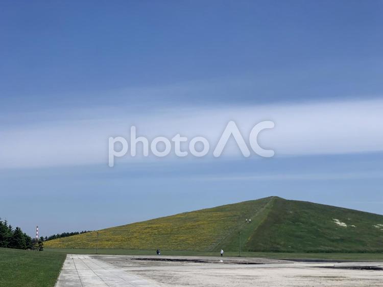 北海道モエレ沼公園 公園,晴れ,モエレ沼公園の写真素材