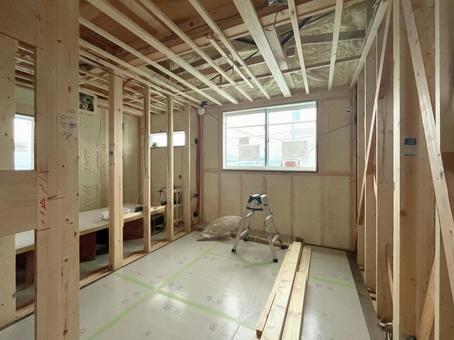 戸建て住宅の建築工事現場02 建築中,工事中,建設現場の写真素材