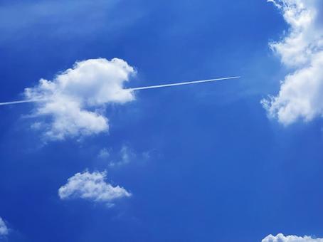 飛行機雲 飛行機雲の写真
