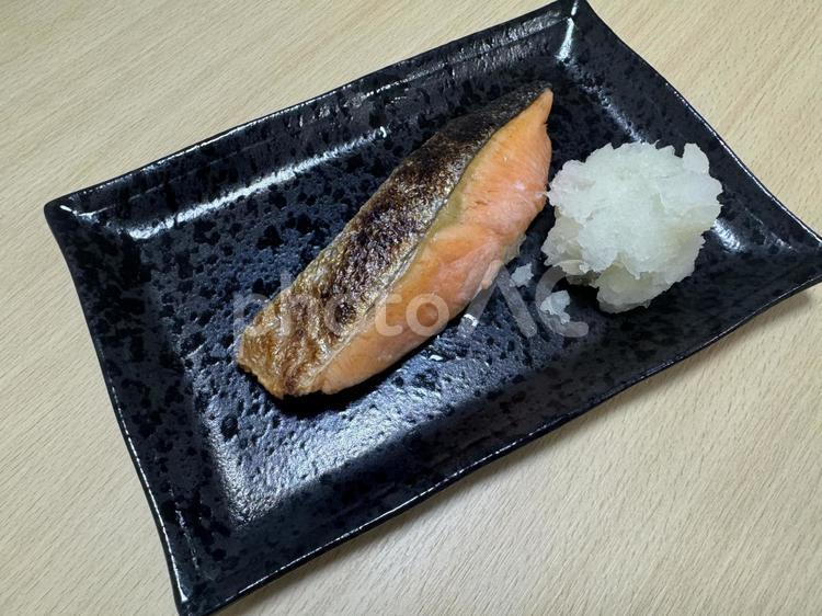 酒のあてのイメージ　魚 酒のあて,和食,魚の写真素材