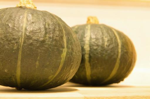 二つのカボチャ 二つのカボチャ かぼちゃ,カボチャ,野菜の写真素材