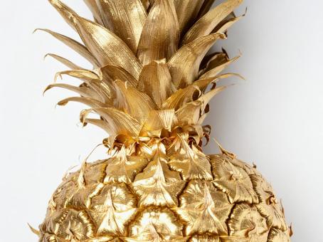金のパイナップル 金のパイナップルの写真