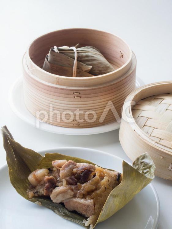 中華ちまきと蒸籠 ちまき,粽,中華の写真素材