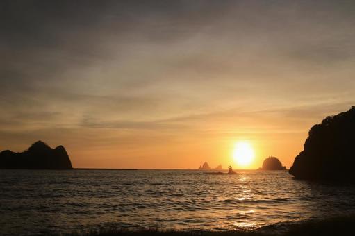 大田子海岸の美しい夕景 大田子海岸の美しい夕景の写真