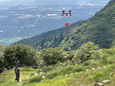 Photo, zip line, play equipment, pulley, 