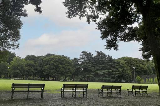 ベンチある風景 ベンチある風景 ベンチ,公園,風景の写真素材