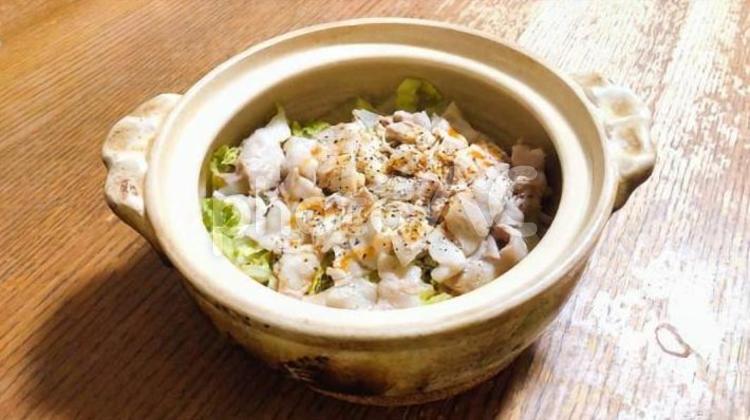 豚バラと白菜のミルフィーユ鍋 豚バラと白菜のミルフィーユ鍋,豚バラ,白菜の写真素材