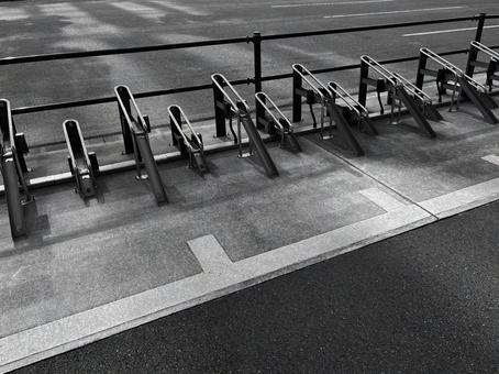 自転車置き場 自転車置き場 駐輪場,置き場,二輪の写真素材