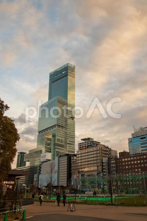 夕暮れあべのハルカス 街,あべのハルカス,ビルの写真素材