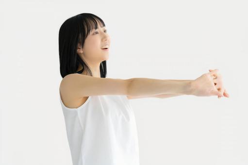 ストレッチをする若い女性 女性,ストレッチ,美容の写真素材