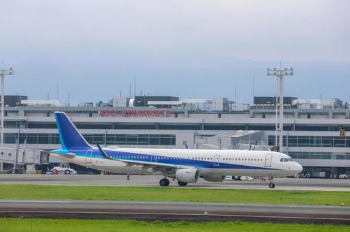 始発の空が動き出す 始発の空が動き出すの写真