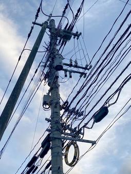 電柱電線7113 電柱電線7113の写真