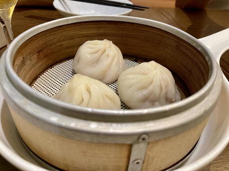 Piping hot Xiaolongbao, JPG Piping hot Xiaolongbao, JPG