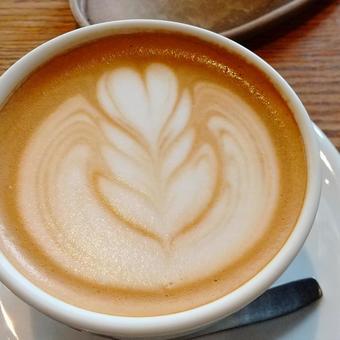 カフェラテ、ラテアート カフェラテ、ラテアートの写真