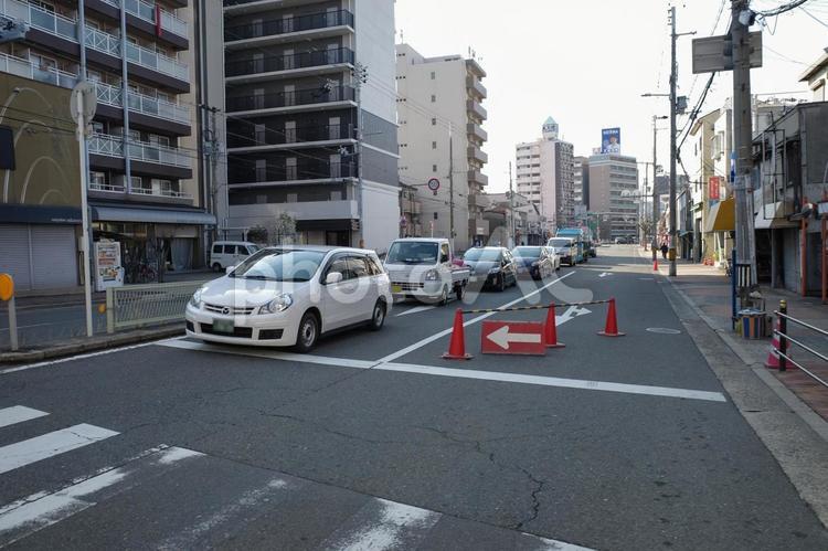 新深江の交差点 ビル街,自然,交差点の写真素材