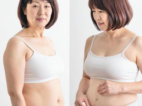 おなかが出た女性の写真