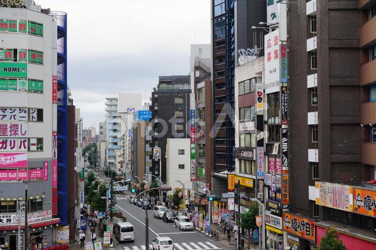 JR高円寺駅付近の街並み　雑居ビル jr,高円寺駅,中央線の写真素材