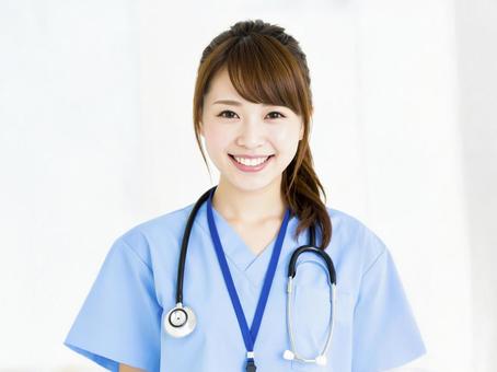 笑顔の女医先生 AI生成画像 笑顔の女医先生 AI生成画像 の写真