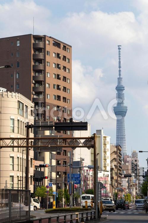 下町の風景 東京,南千住,ビル群の写真素材