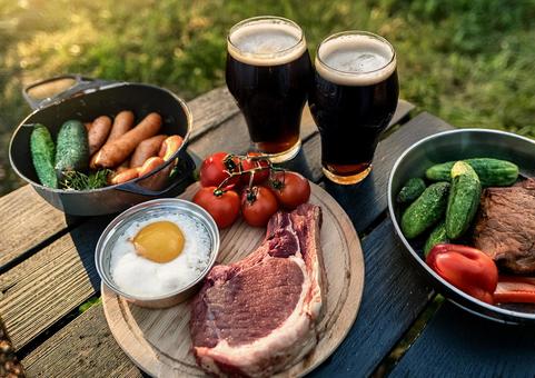 バーベキューとビールの風景 バーベキューとビールの風景の写真