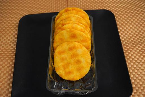 Curry rice crackers 2, JPG Curry rice crackers 2, JPG