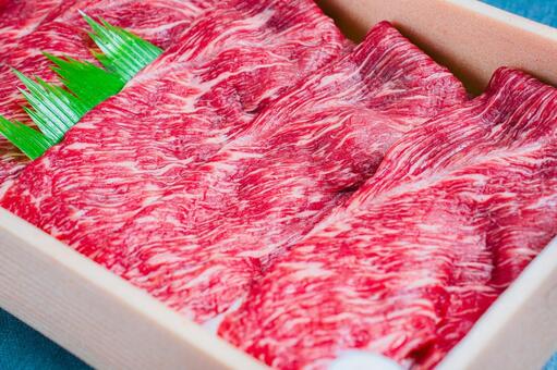 神戸牛の肩肉スライス 神戸牛,肩肉スライス,すき焼き用の写真素材