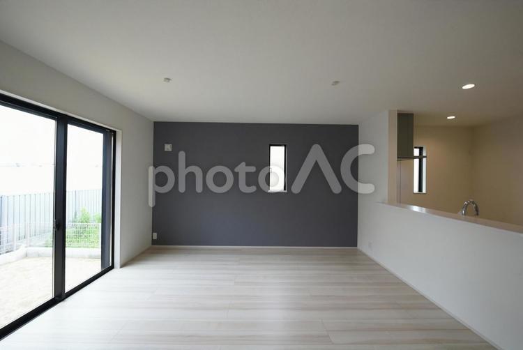 新築住宅のリビングダイニングキッチン リビングダイニングキッチン,住宅,建築の写真素材