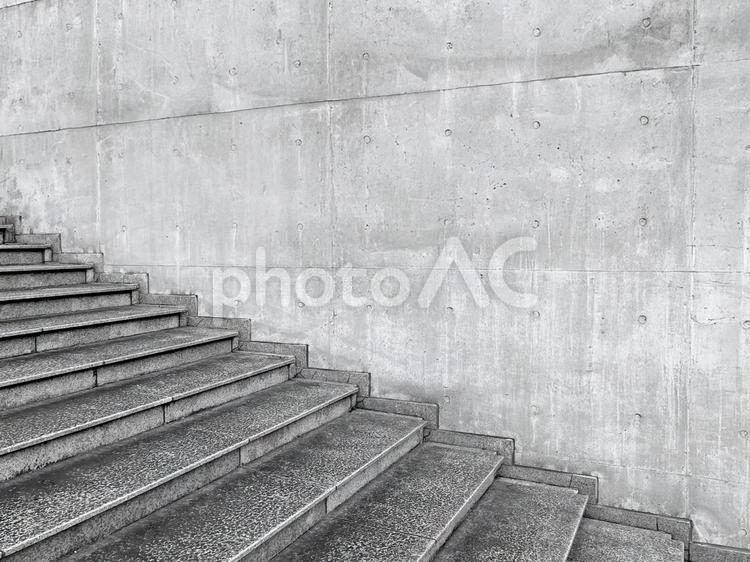 コンクリート打ちっぱなしの階段 階段,コンクリート,打ちっぱなしの写真素材