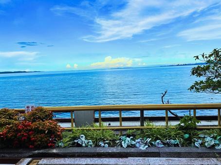 穏やかな海と青空の絶景 穏やかな海と青空の絶景の写真