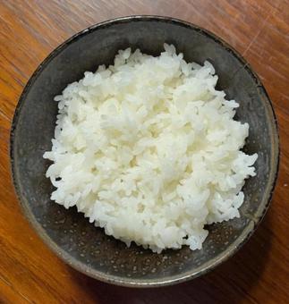 R7.9.25 あきたこまちご飯の茶碗飯 R7.9.25 あきたこまちご飯の茶碗飯の写真