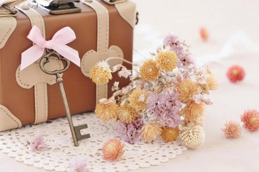 Dried flowers and trunk, JPG