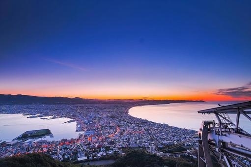 夜景と夜明け 夜景と夜明け 夜景,夜明け,朝の写真素材