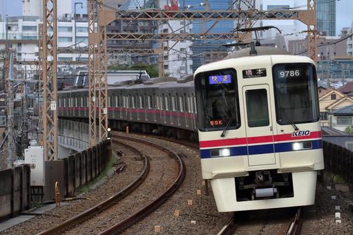 京王電鉄、9000系、9736編成 京王電鉄、9000系、9736編成 京王電鉄,京王線,9000系の写真素材