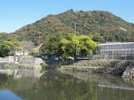 鳥取城 水堀 久松山 鳥取城 水堀 久松山 鳥取城,久松山城,兵糧攻めの写真素材