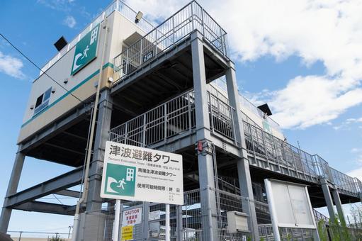 南蒲生津波避難タワー あおり 南蒲生津波避難タワー あおり 津波避難タワー,避難所,待避所の写真素材
