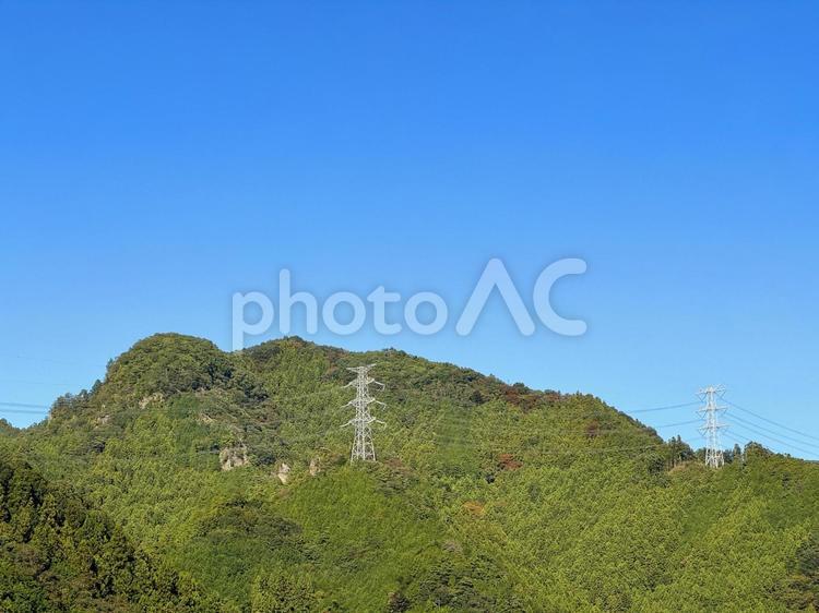 鉄塔がある風景 鉄塔,送電線,電線の写真素材