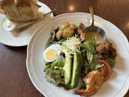 サラダランチ サラダランチ ランチ,野菜,ブレッドの写真素材