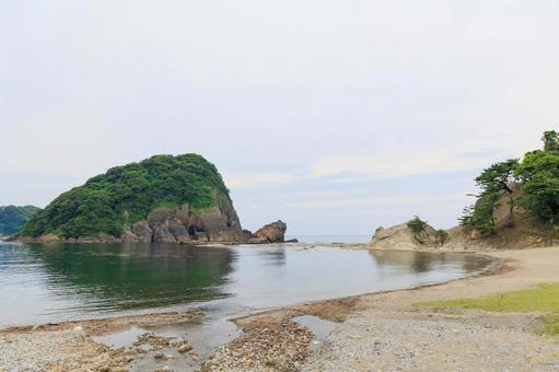 昼間のかえる島 昼間のかえる島の写真