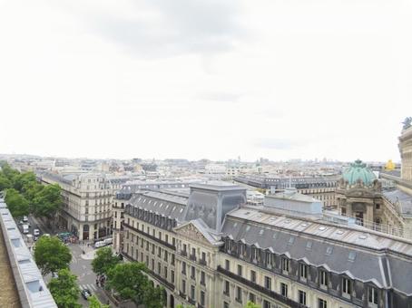 フランス、パリ中心部、オペラ座周辺の景色 フランス、パリ中心部、オペラ座周辺の景色 パリ中心部,展望,風景の写真素材