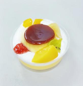 プリン　プリンアラモード デザート,おやつ,スイーツの写真素材