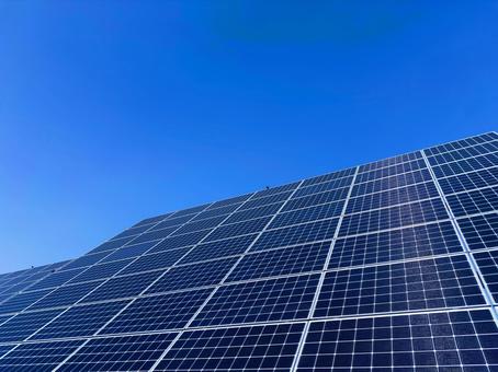 太陽光発電 太陽光発電,ソーラーパネル,太陽光パネルの写真素材