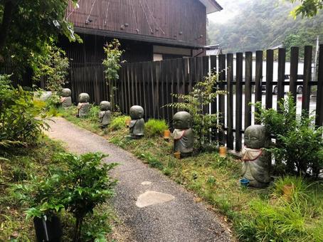 日本の綺麗な風景 お地蔵さん 京都 お寺 日本の綺麗な風景 お地蔵さん 京都 お寺の写真
