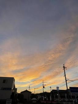 夕焼け 西の空 茜色 秋 夕焼け 西の空 茜色 秋 の写真
